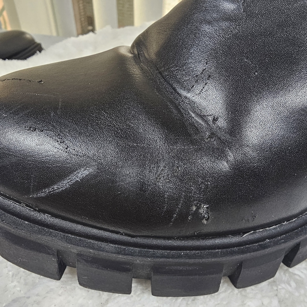 ASOS DESIGN Wide Fit Adjust chunky chelsea‎ boots in black - Picture 12 of 13